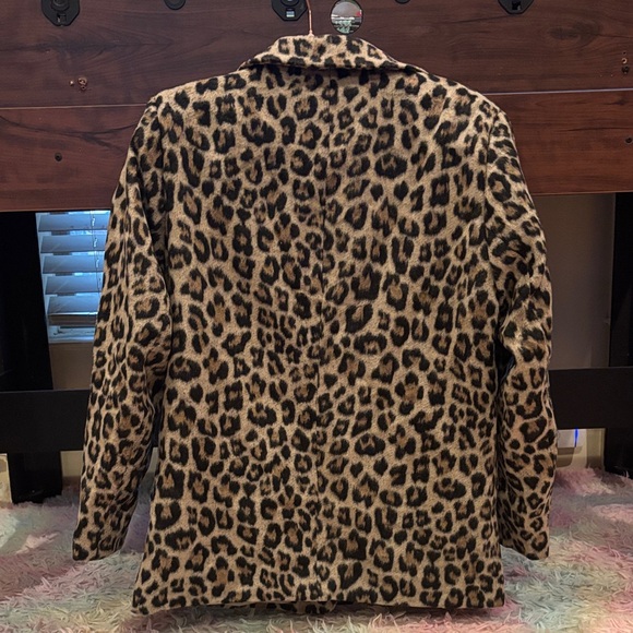 Pink Lily Leopard Print Blazer - Picture 2 of 7